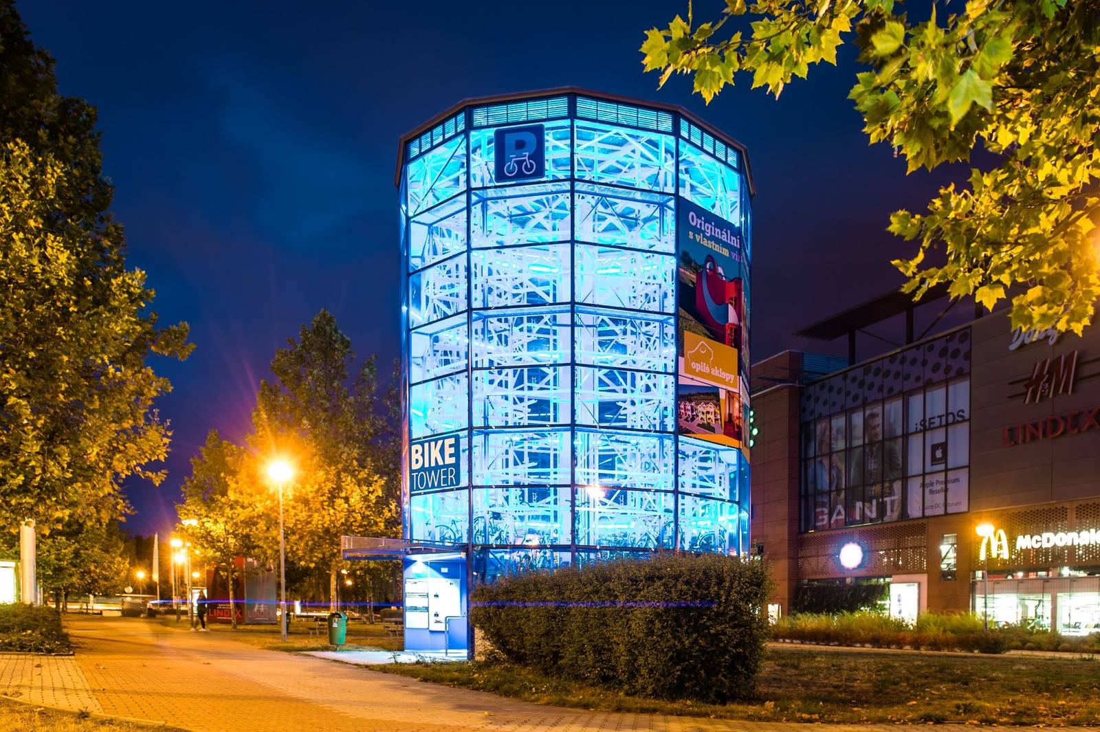 Smart Mobility Hub – de Bike Tower
