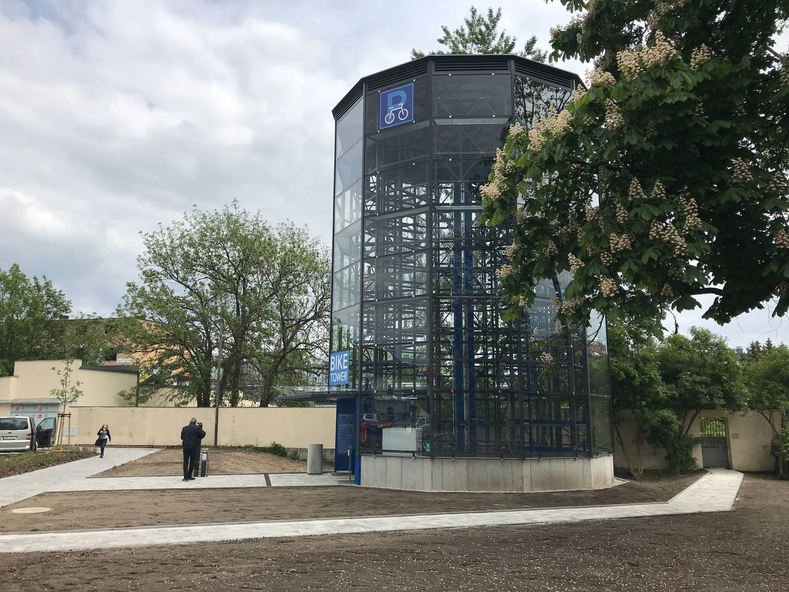 Smart Mobility Hub – de Bike Tower